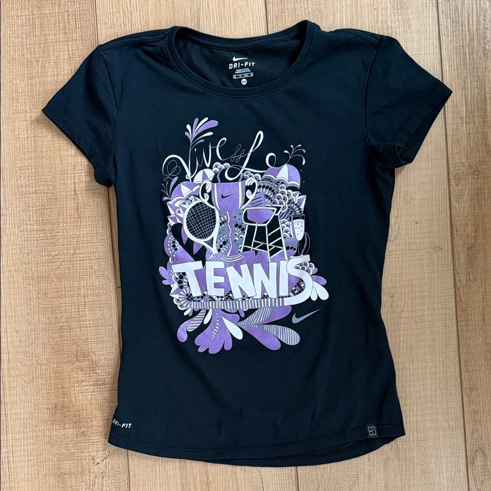 Nike dri fit women’s Black and Purple Tennis Graphic Tee size xs